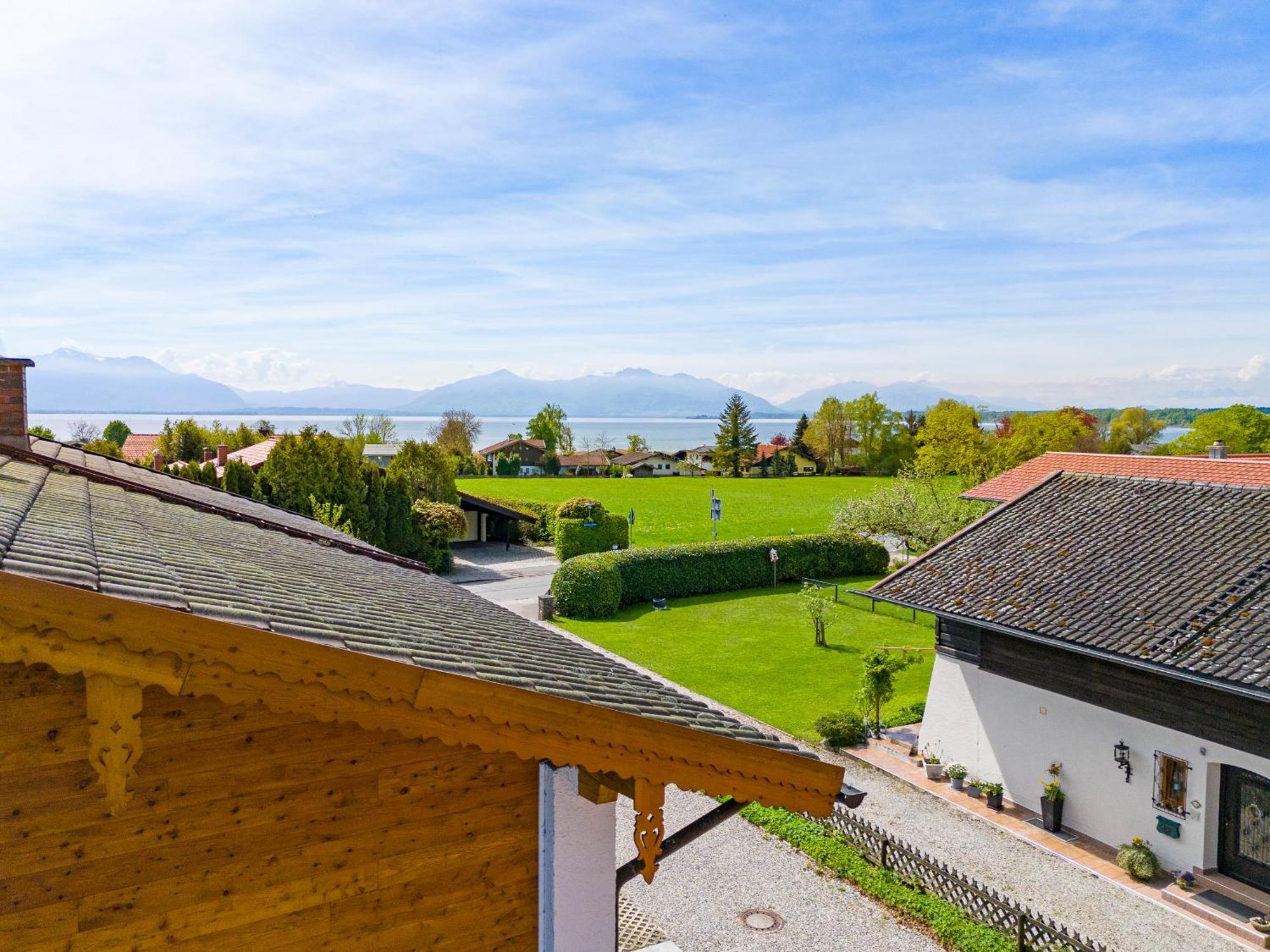 Chalet Am See - Seeblick Bergblick Modern Charmant Neu Seeon-Seebruck Exterior foto