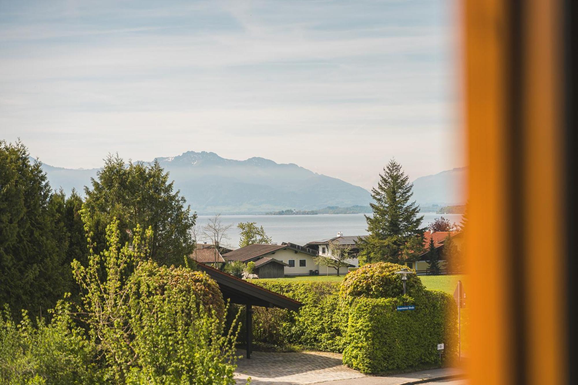 Chalet Am See - Seeblick Bergblick Modern Charmant Neu Seeon-Seebruck Exterior foto